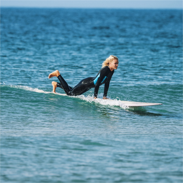 2026 O'Neill Womens Reactor-2 3/2mm Back Zip Wetsuit 5042B - Black / Lt Aqua